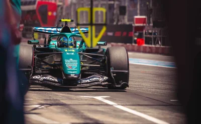 Alonso charge Aston Martin : “pire voiture et pire moteur”