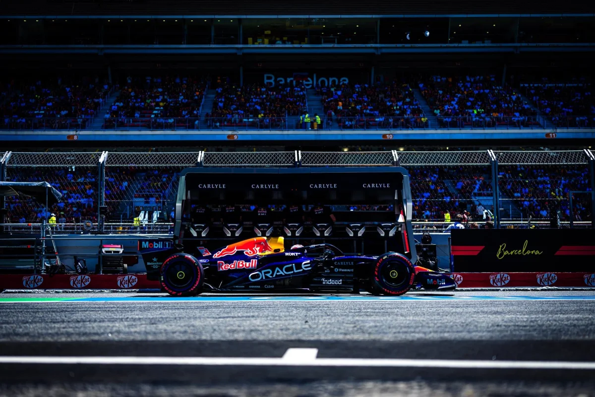 Red Bull rejette l’étiquette de meilleur moteur attribuée par la FIA
