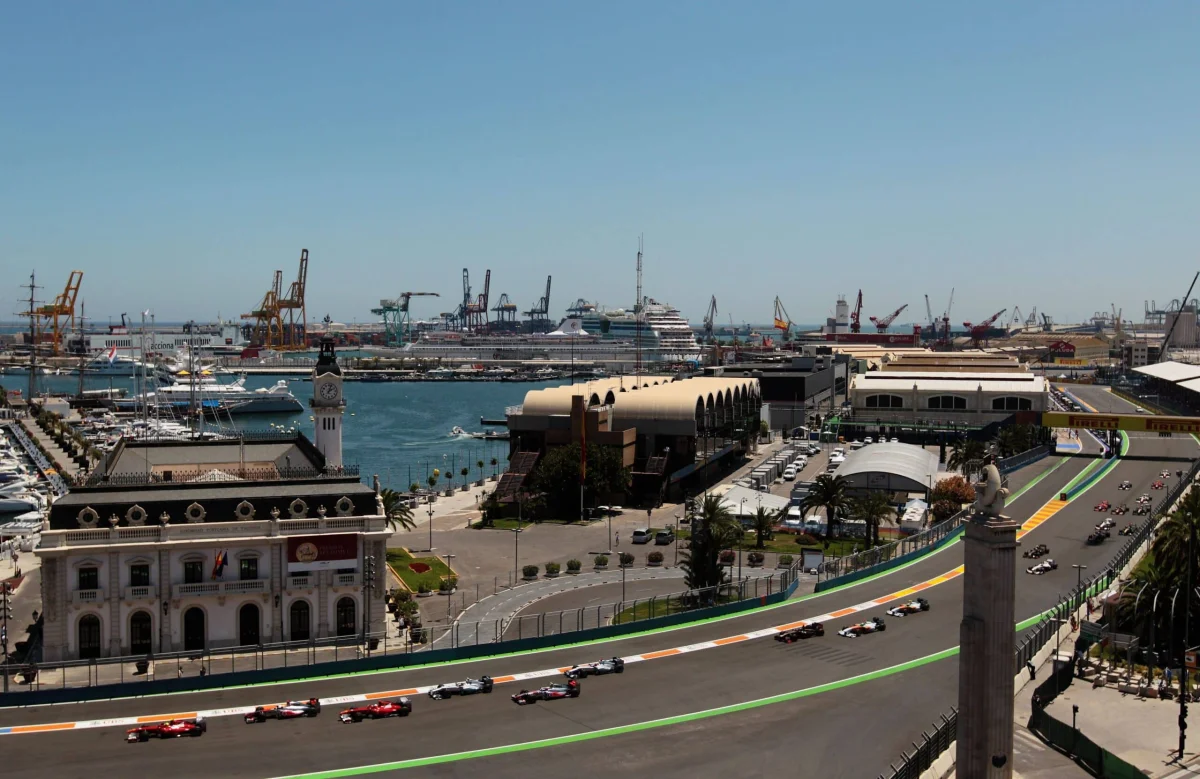 La FIA dévoile les premières spécifications du futur V8