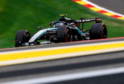 Antonelli s’impose à Spa devant Leclerc et Verstappen