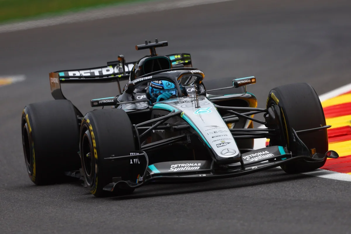 Russell lance une accusation qui pourrait embarrasser Mercedes