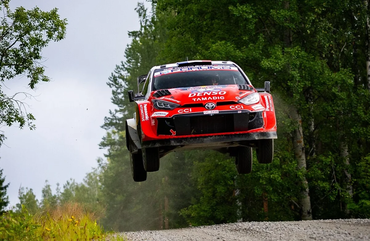 Les images font froid dans le dos : l’énorme crash d’Ogier