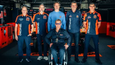 Tech3 fait le choix de la stabilité et continue avec KTM