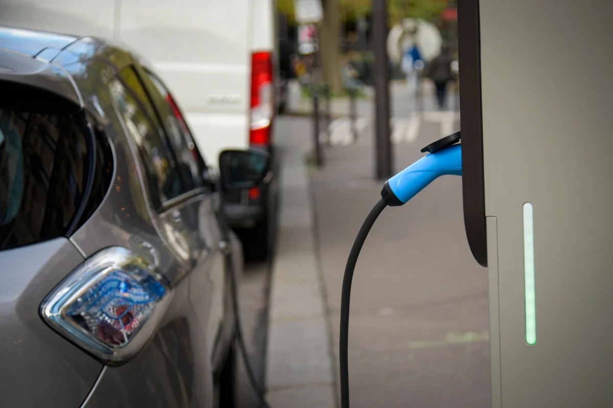 Bornes de recharge : Que Choisir Ensemble dénonce une "jungle tarifaire"