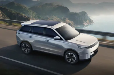 Le Jaecoo 5 se met au tout électrique