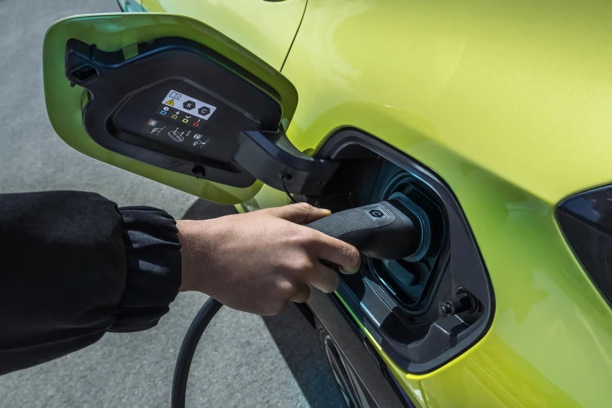 La spectaculaire percée de l'électrique chez Peugeot