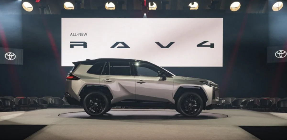 Toyota freiné par ventes en baisse et tensions en Iran