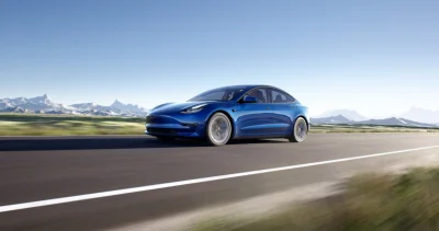 Tesla rappelle 219 000 véhicules pour caméra arrière