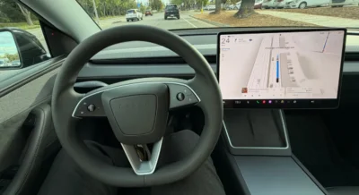 Tesla FSD approuvé aux Pays-Bas : enjeux sécurité UE