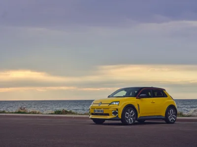 Une voiture neuve sur quatre est électrique en France en avril 2026