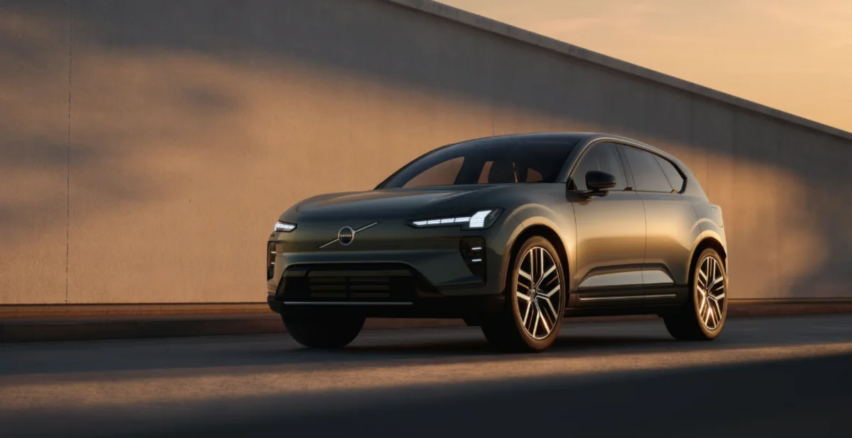 Volvo EX60 : l’autonomie électrique surprend l’EPA