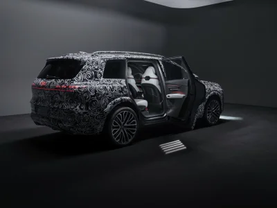 Audi Q9 : les premières images du futur grand SUV
