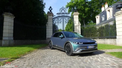 Hyundai Ioniq 5 : comment ce grand SUV électrique réussit à surprendre en ville
