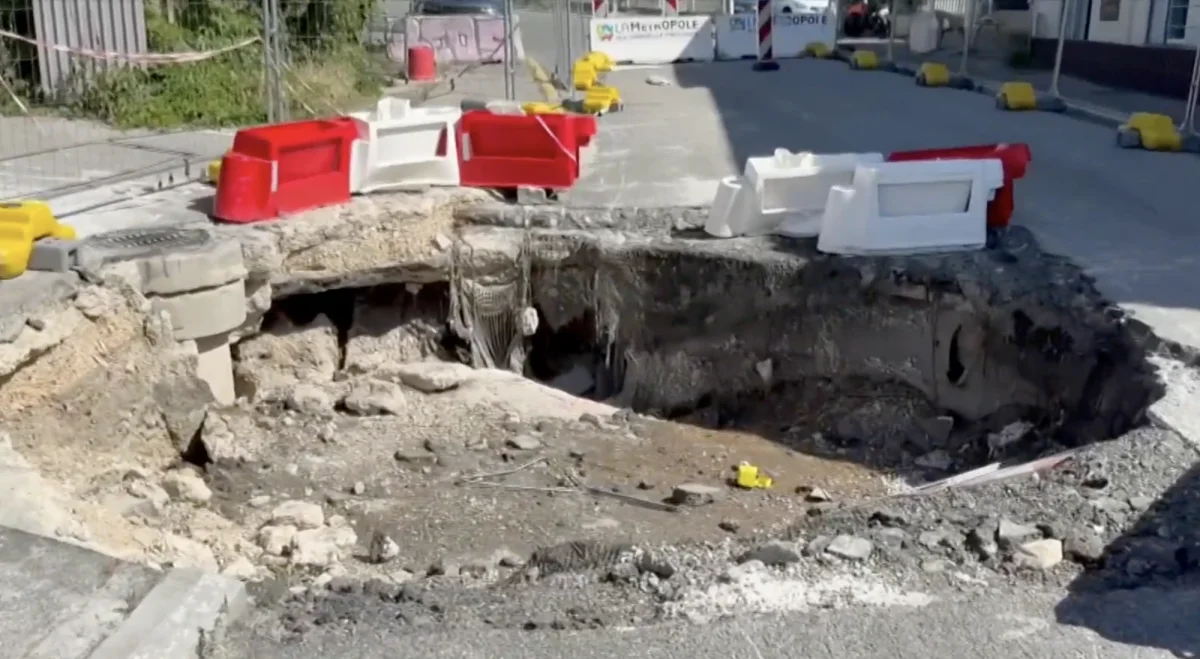 Vidéo : un nid-de-poule géant sème le chaos à Marseille