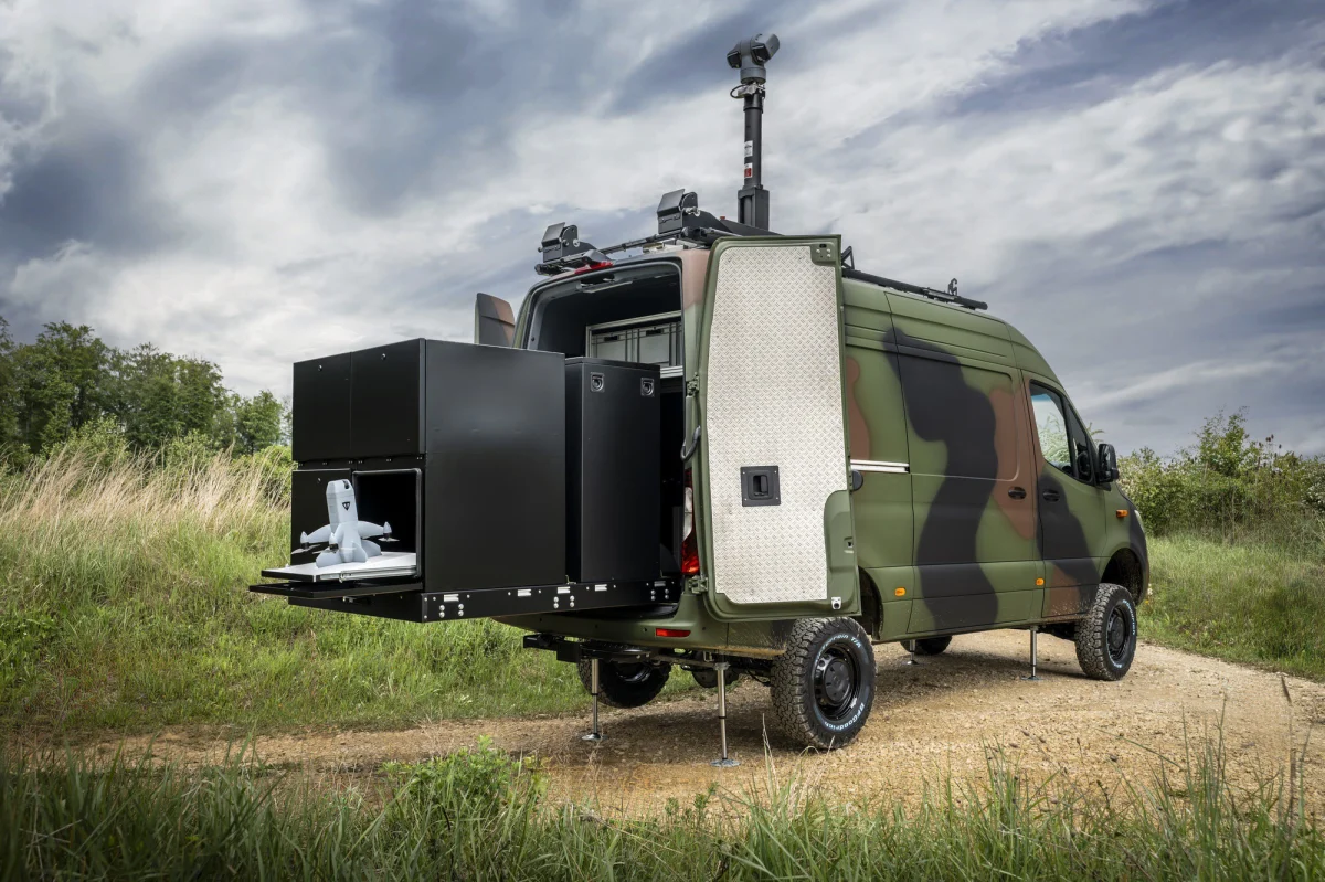 Mercedes-Benz : le Classe G et le Sprinter basculent dans l’ère des drones militaires