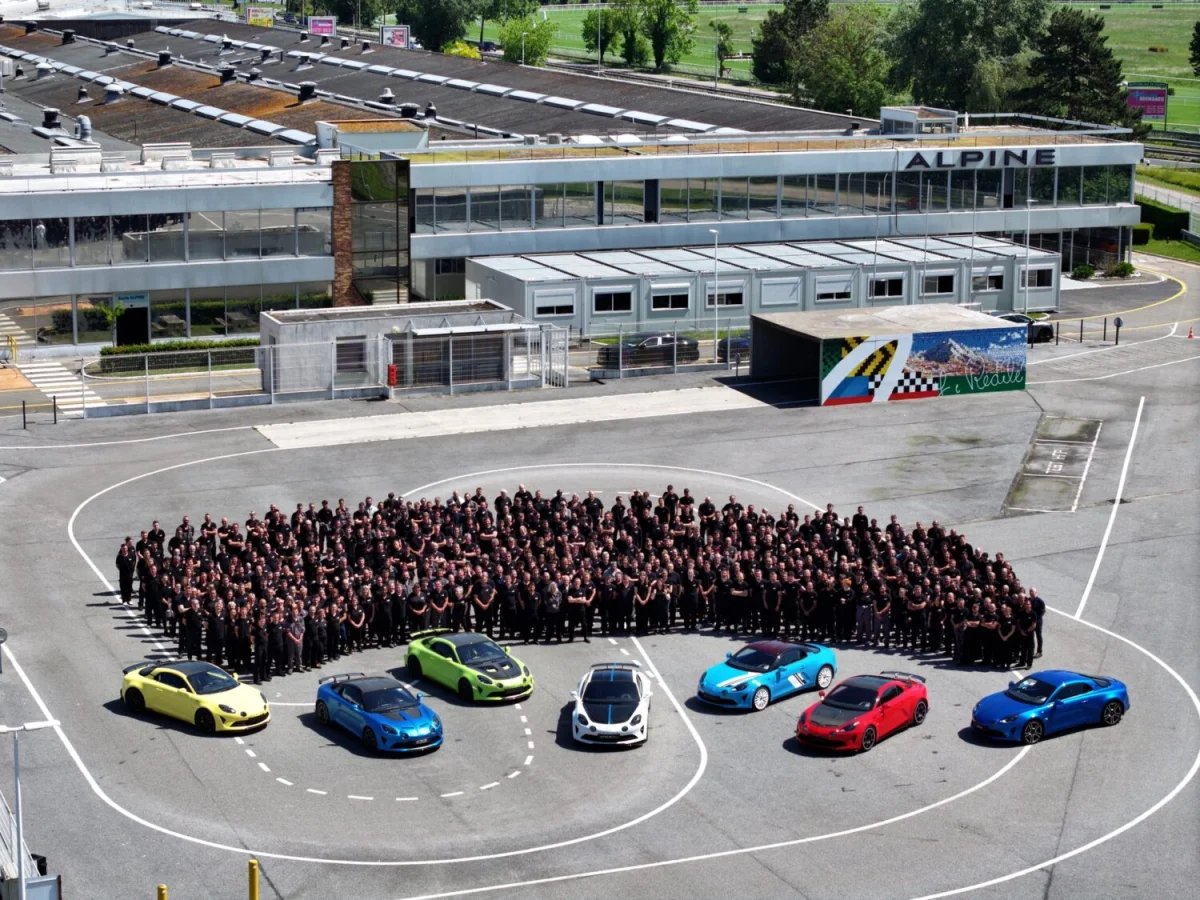 Alpine A110 : Dieppe tourne la page après 35 450 exemplaires, l’ère électrique démarre