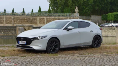 Mazda3 : berline compacte qui prouve que le plaisir de conduire n’a pas disparu