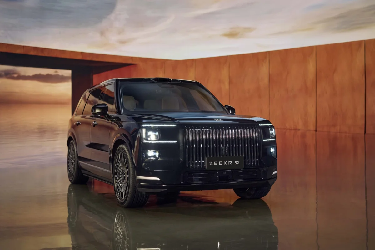 Zeekr 9X : SUV hybride géant de 897 ch qui redéfinit le luxe à la chinoise
