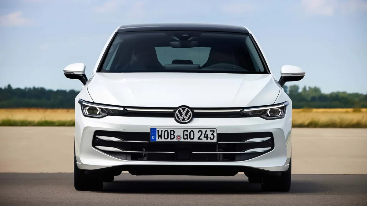 La Volkswagen Golf électrique est en retard
