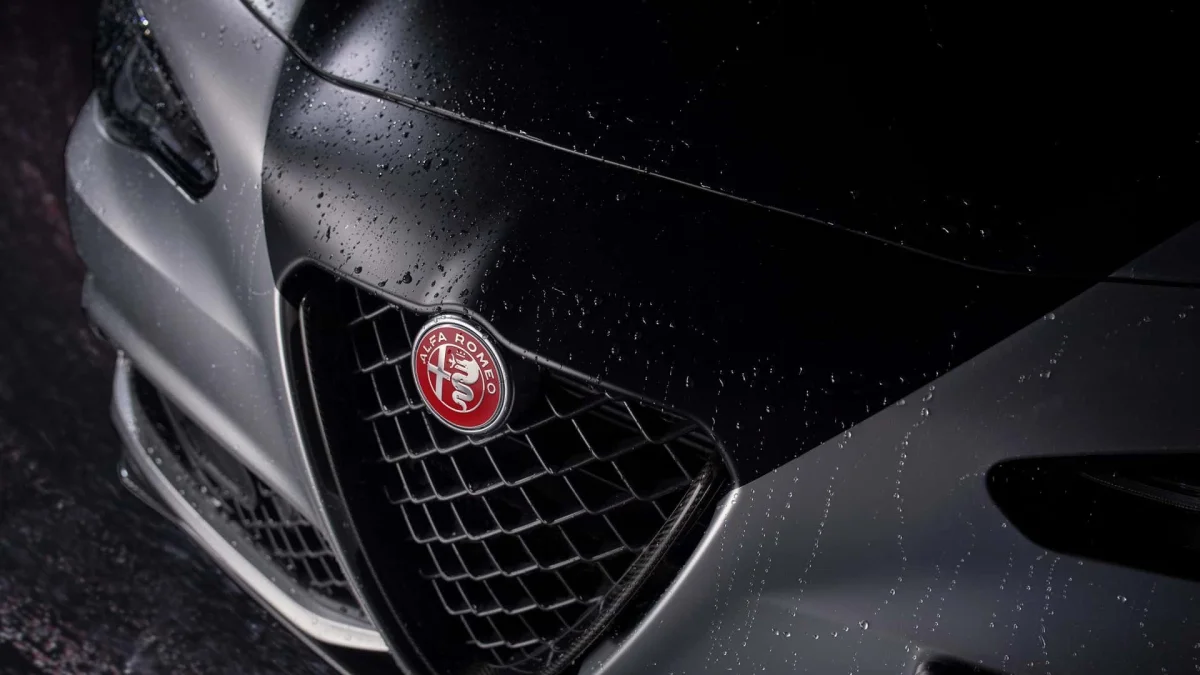 La nouvelle Alfa Romeo Giulia Quadrifoglio a pris la piste

