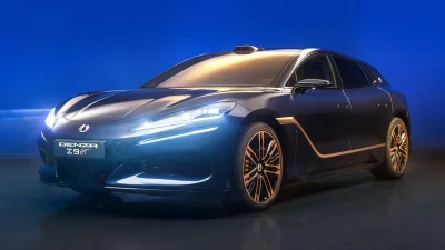 Ce shooting brake chinois de 1 150 ch a des détails en améthyste