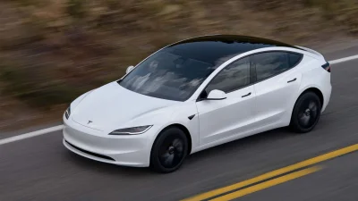 L’étrange cas de la Tesla qui accélère et se recharge de plus en plus lentement