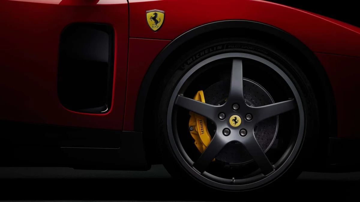 Ferrari réagit à la présentation controversée de la Luce électrique
