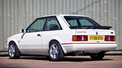 Ford Escort XR3i (2026) : Tolman reconstruit le hot hatch des années 1980