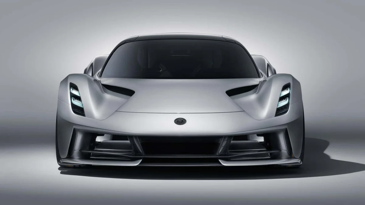 Le PDG de Lotus critique son propre hypercar, jugé trop lourd