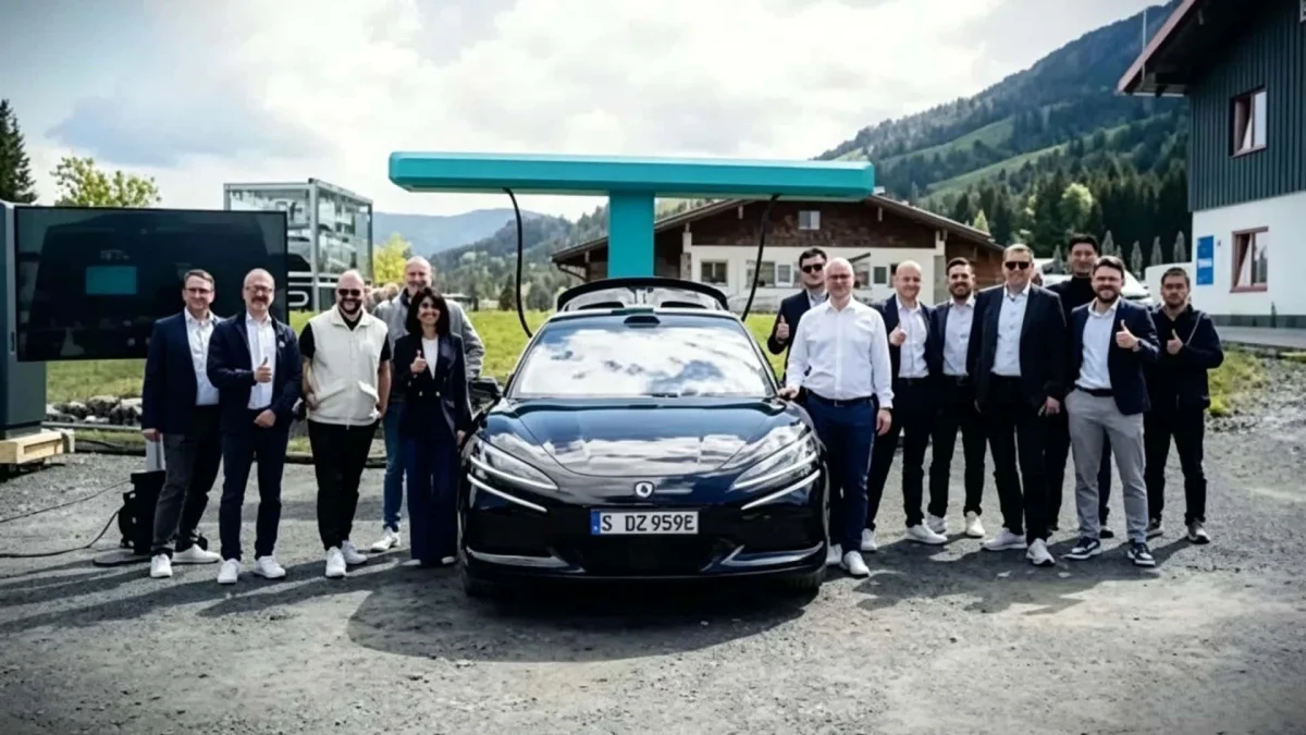 Inauguration de la première station de recharge en 5 minutes en Europe