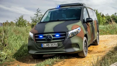 Mercedes présente des véhicules militaires, du Classe G au camion
