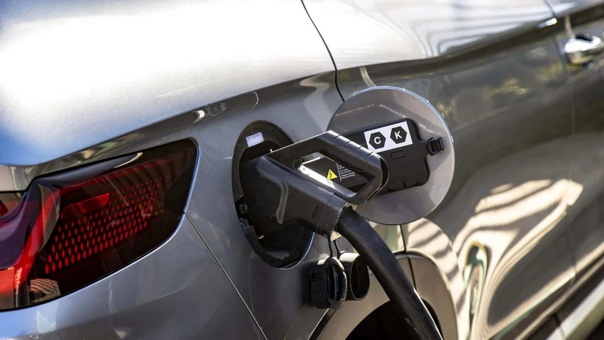 Les émissions réelles des voitures hybrides rechargeables ont été analysées