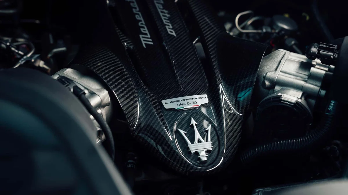 Le meilleur moteur de Maserati ne disparaît pas, mais il passe à l’hybride