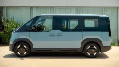 Kia PV5 Passenger (2026) : van électrique désormais disponible avec jusqu’à sept places