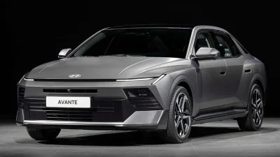 La Hyundai Elantra 2027 fait ses débuts avec un design inédit, à l’intérieur comme à l’extérieur