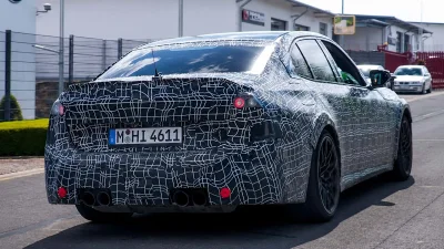 BMW teste déjà la prochaine M3 avec un six cylindres en ligne