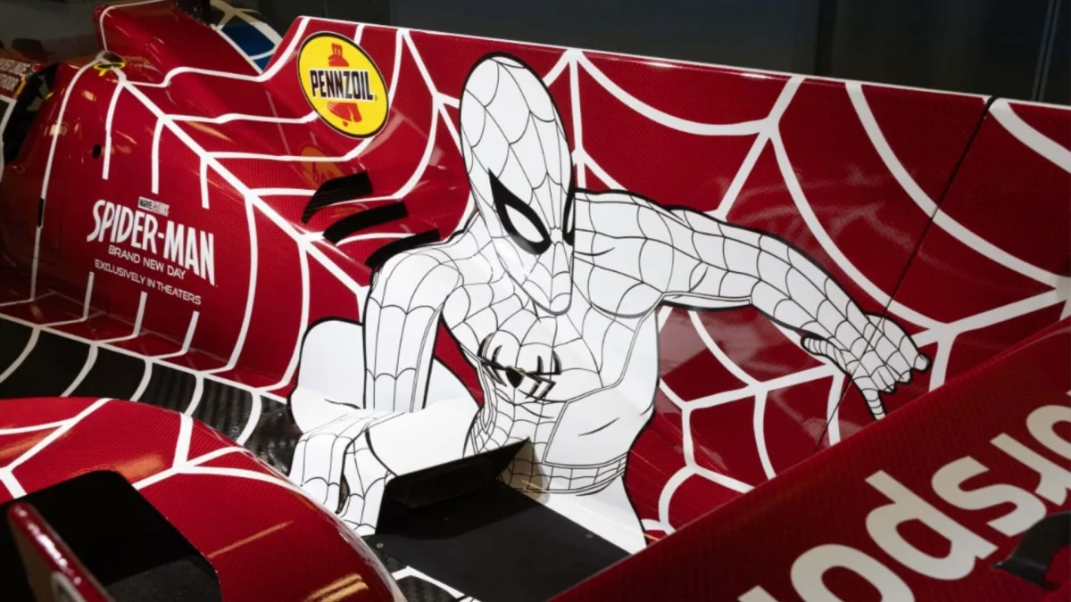 Spider-Man prend le volant de la BMW en IMSA ce week-end