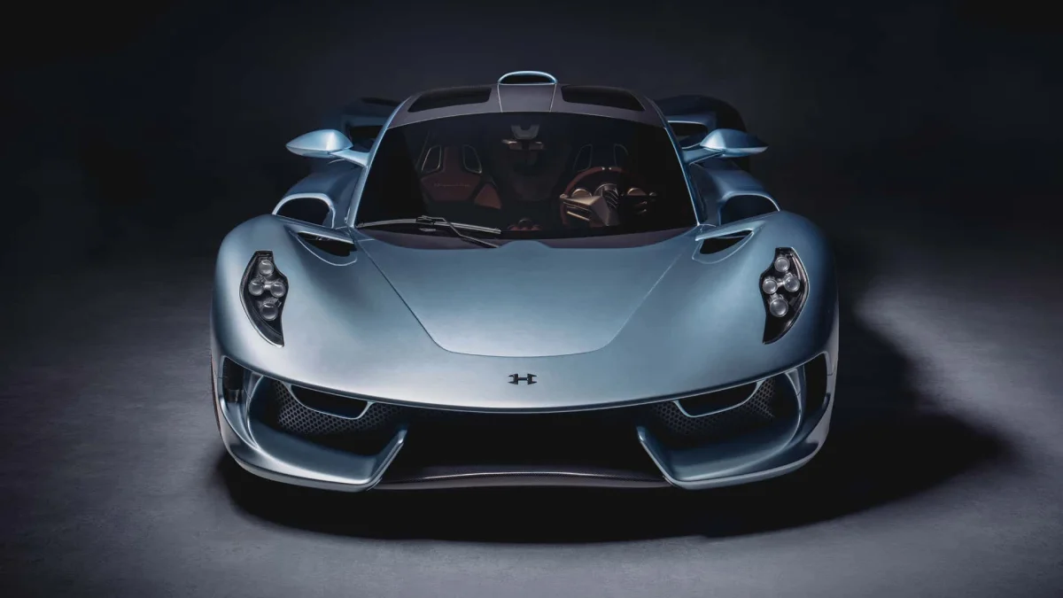 Hennessey fait revivre la supercar analogique