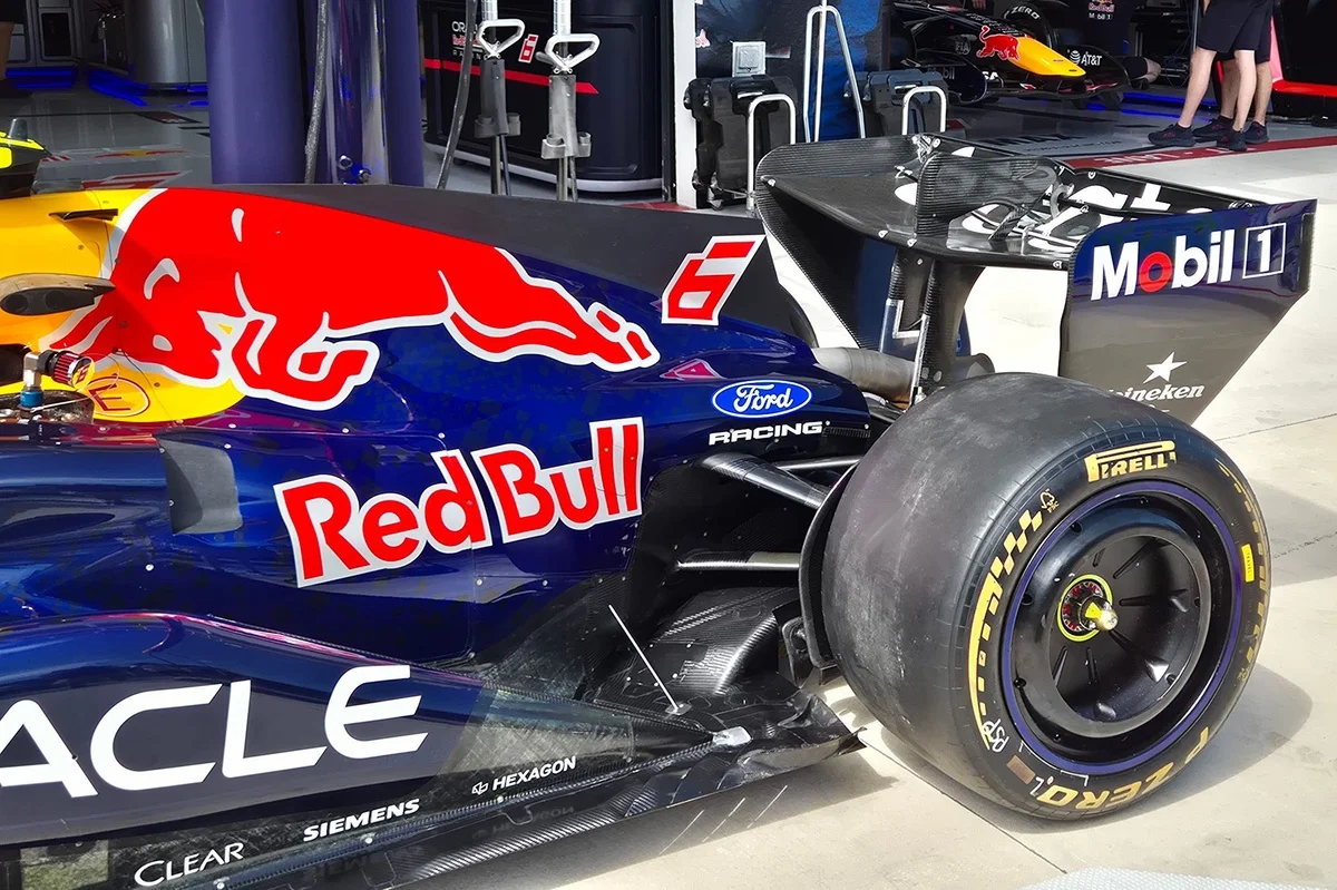 Les grosses nouveautés de Red Bull et son aileron "Macarena" à la loupe