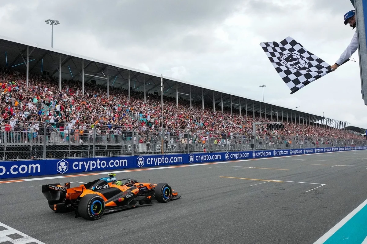Stella : McLaren "a perdu" une opportunité de victoire à Miami