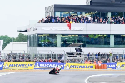 Le Grand Prix MotoGP du Mans vu par Michelin