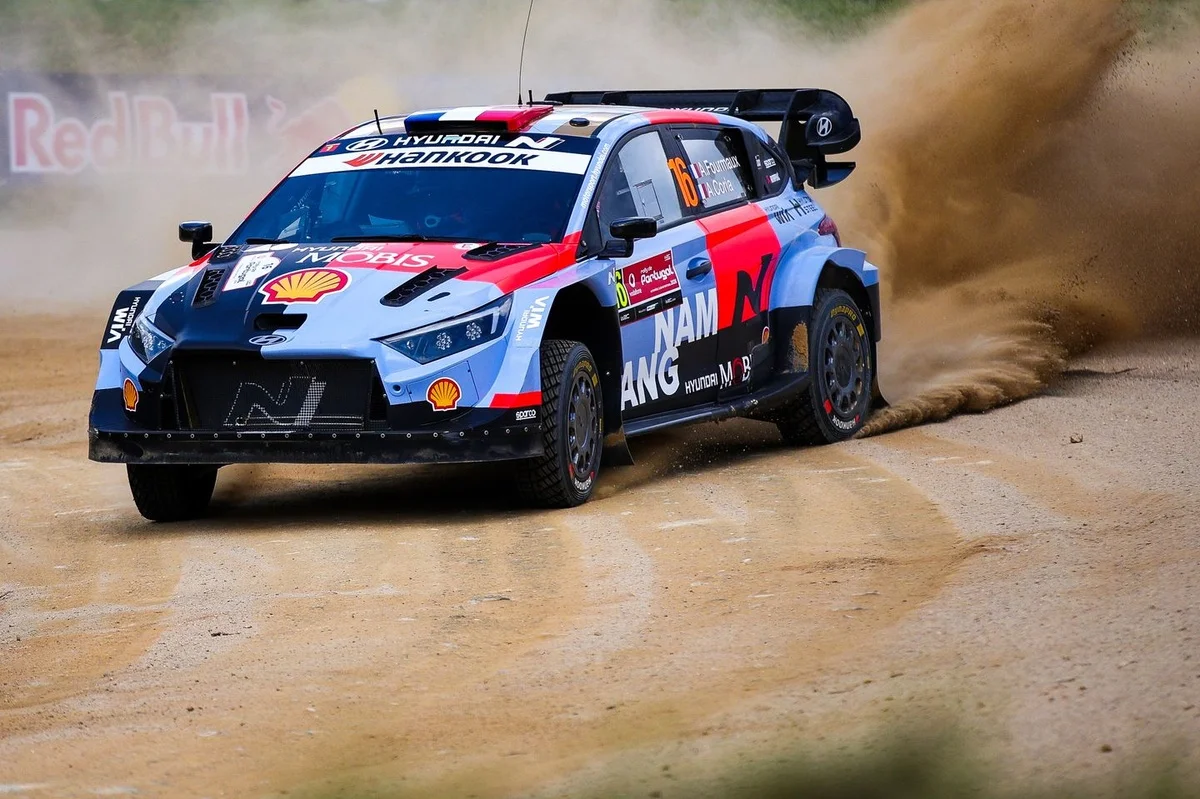 Fourmaux en tête au Rallye du Portugal, devant un quatuor de fous furieux