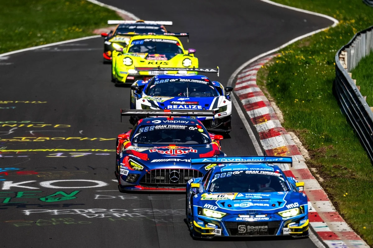24H du Nürburgring avec Max Verstappen : programme et diffusion en direct