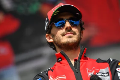 Barcelone ? Un circuit "totalement gâché par un asphalte désastreux" pour Bagnaia