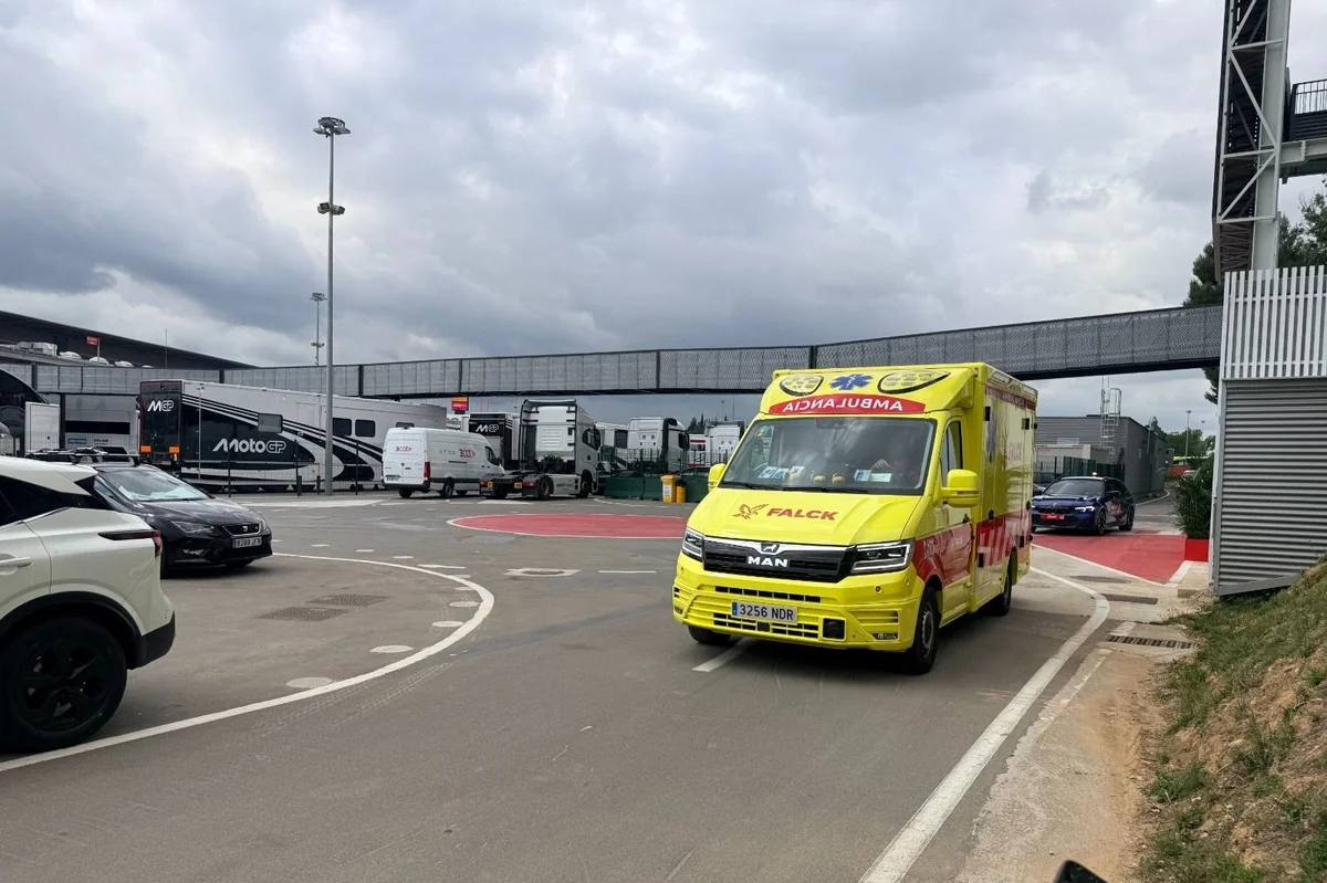 Jorge Martín emmené au centre médical après une chute au test de Barcelone