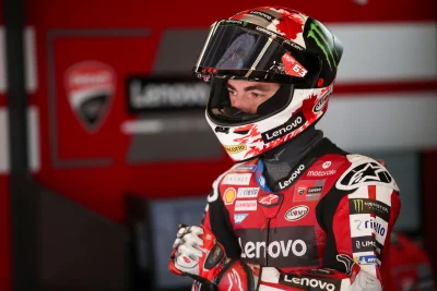 Pecco Bagnaia révèle un problème au poignet après sa chute
