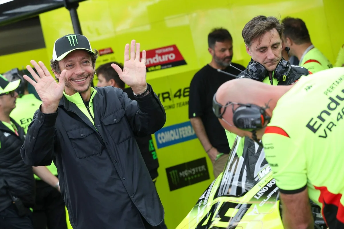 Les pilotes VR46 galvanisés par les conseils du "génie" Valentino Rossi