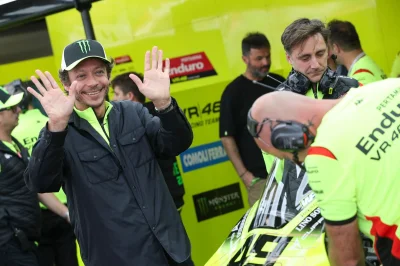 Les pilotes VR46 galvanisés par les conseils du "génie" Valentino Rossi