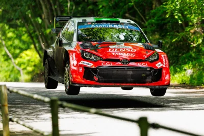 Evans tient Ogier à distance au Rallye du Japon