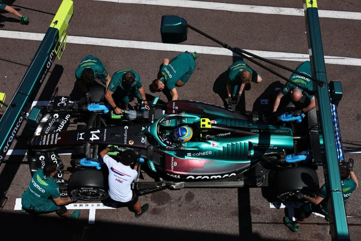 Avant l'accident des EL1, Alonso prédisait un risque avec une Aston Martin imprévisible